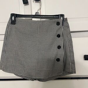 Kendall & Kylie Monochrome Checkered Mini Skort